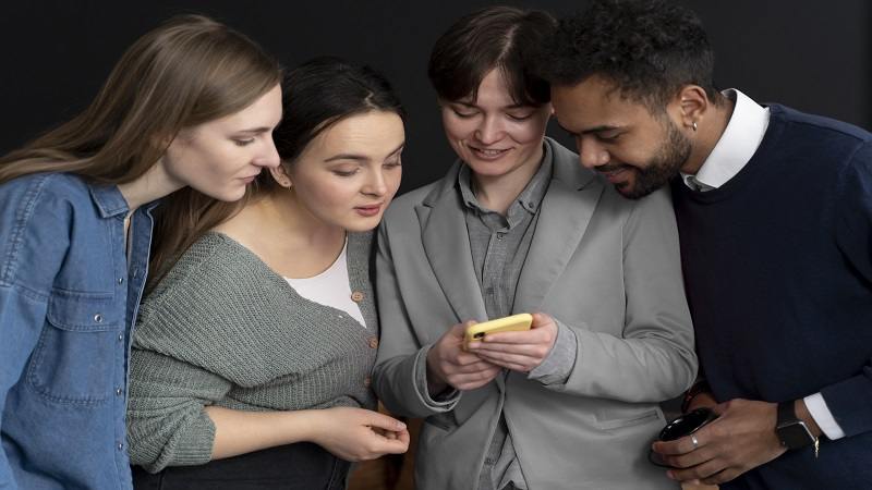 How FeedCryptoBuzz Benefits Different Audiences